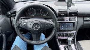 MERCEDES-BENZ CLC 180 Kompressor